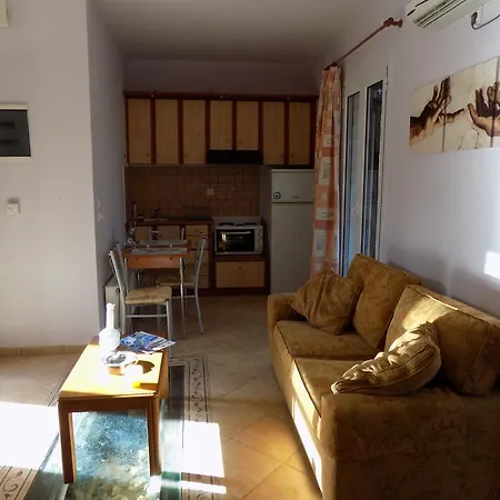 Apartment Kolona Lixouri